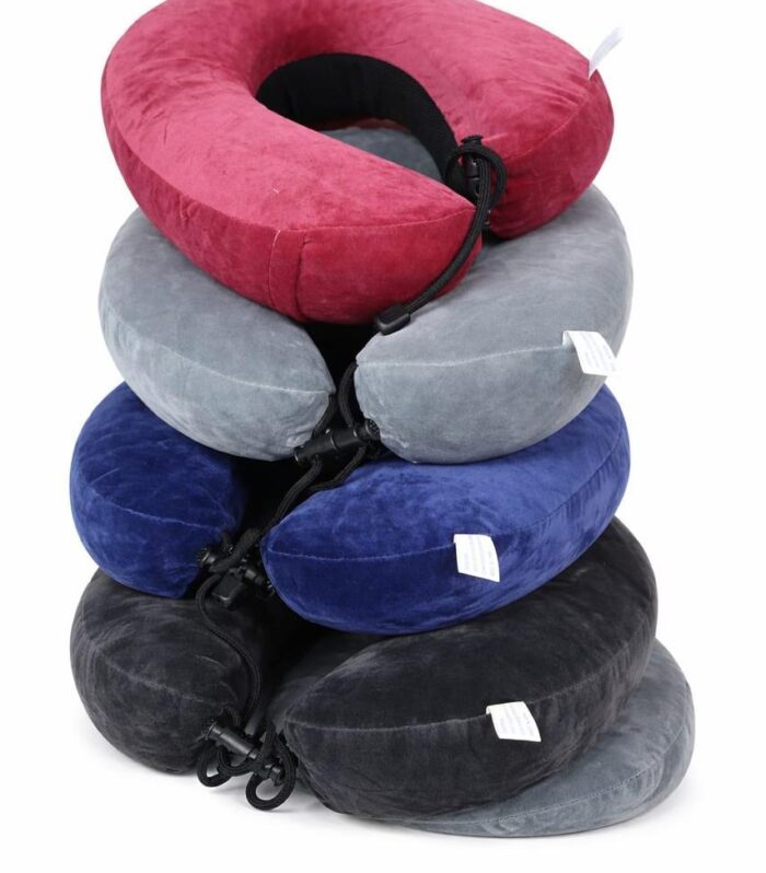 Travel neck pillows